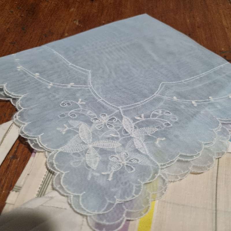 6 x Vintage Handkerchiefs