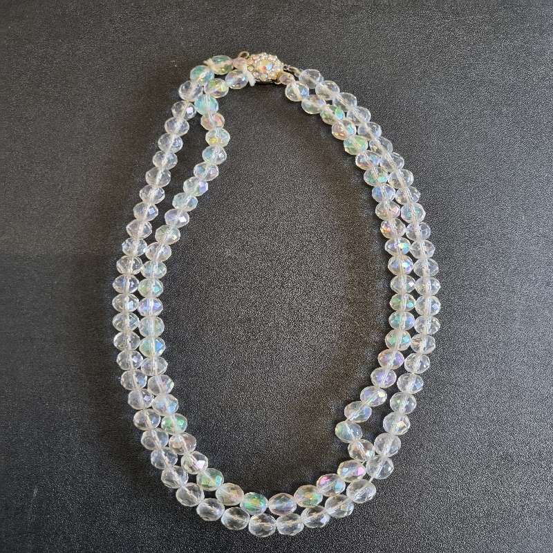 Beautiful Vintage Double String Necklace with stunning clasp