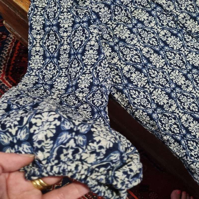 Woolworths Top - 100% Cotton - Size M - Perfect condition!