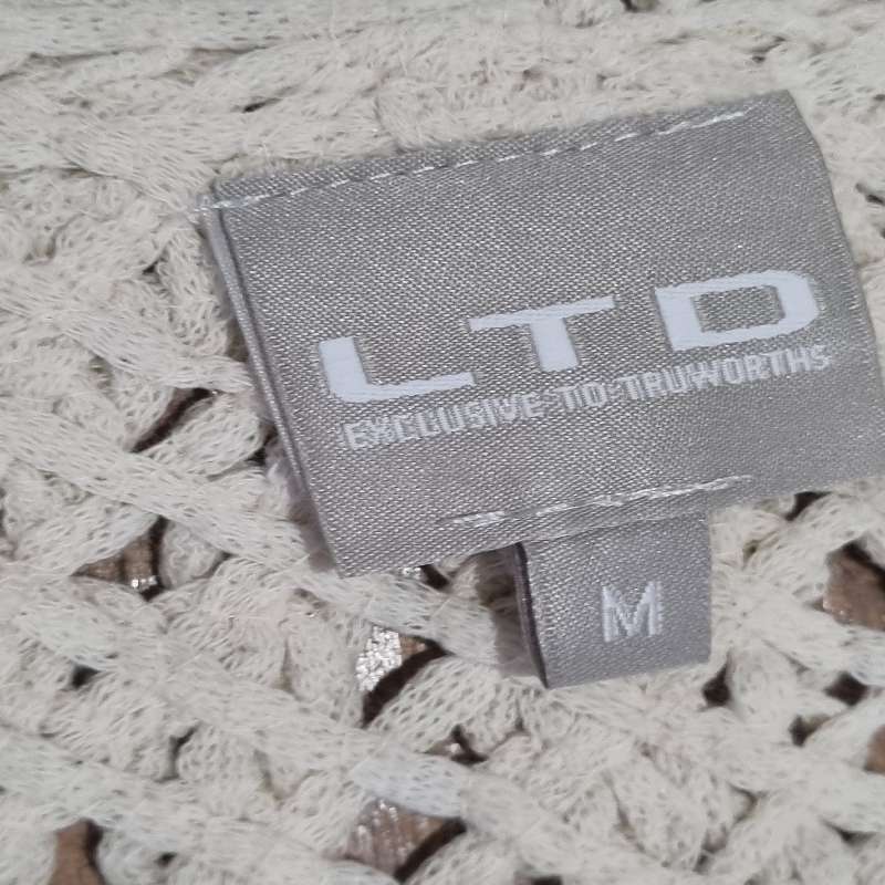 Truworths LTD Cotton Knitwear - Size M - Beautiful!
