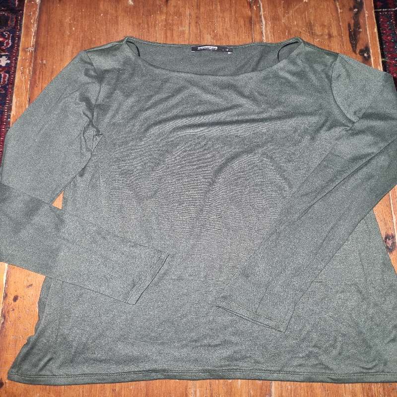 Woolworths Long Sleeve Top - Khaki - Size M - Super soft fabric