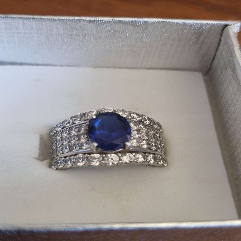 Sterling Silver Ring with blue stone - Size S
