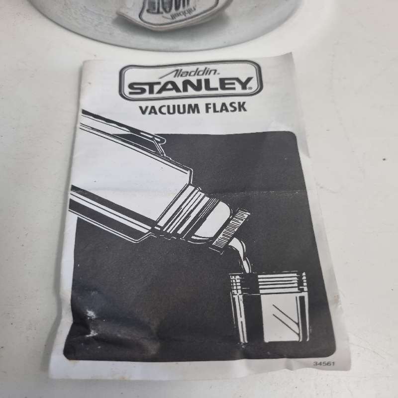 Vintage Aladdin Stanley 1.9 Litre Steel Vacuum Flask in Original Packaging