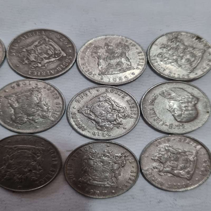 15 x 10 cent coins