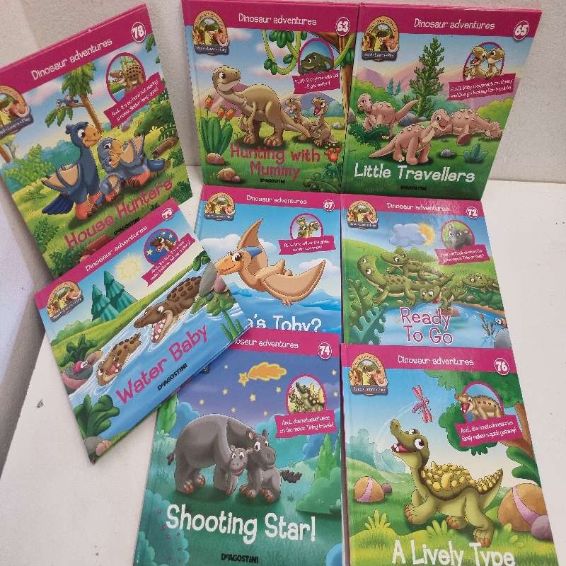 8 x Dinosaurs & Friends books - Dinosaur adventures - Deagostini books - Great condition