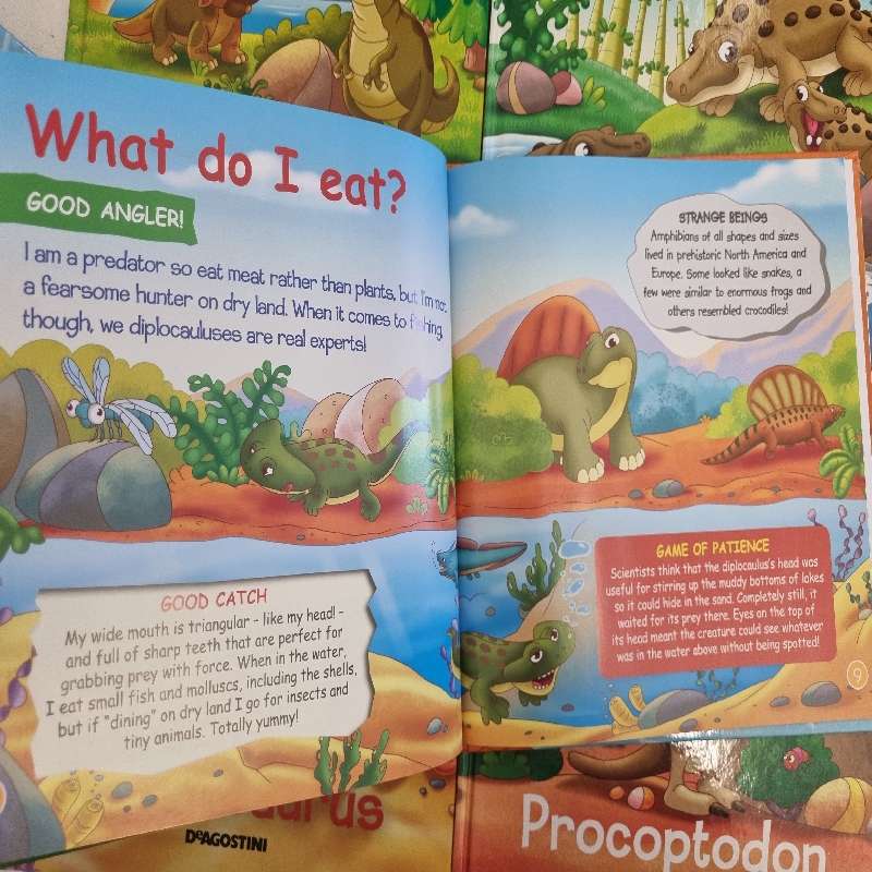 12 x Dinosaurs & Friends books - Prehistoric animals - Deagostini books - Great condition