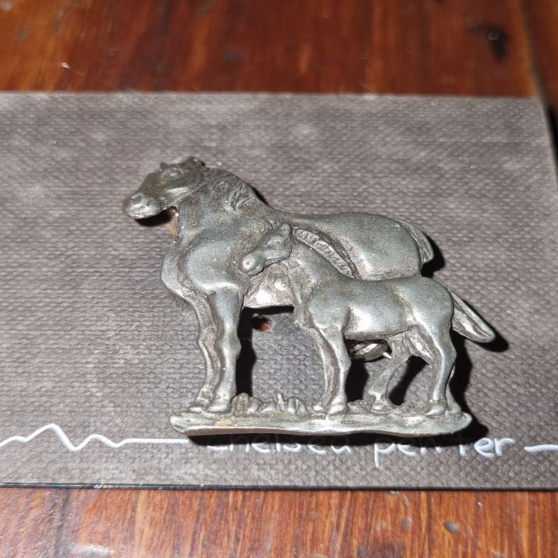Horse shaped Chelsea Pewter Brooch