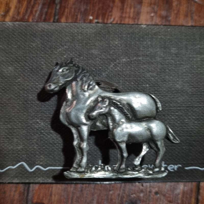 Horse shaped Chelsea Pewter Brooch