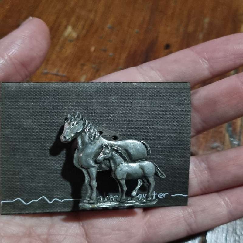 Horse shaped Chelsea Pewter Brooch