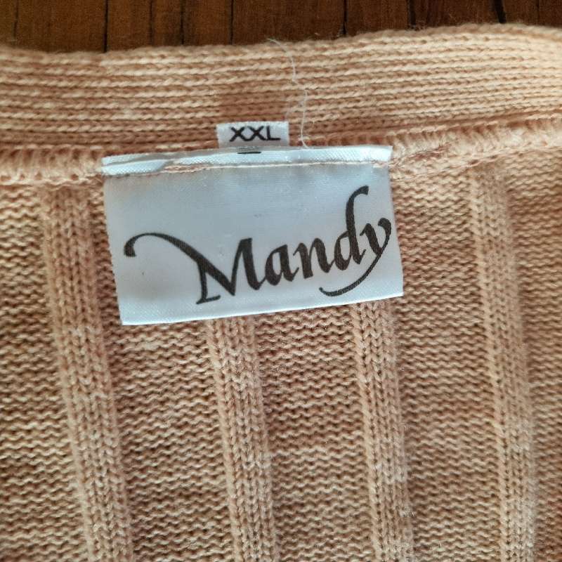 Vintage Peach Knitted waistcoat - very trendy - Label says XXL but will fit a L better