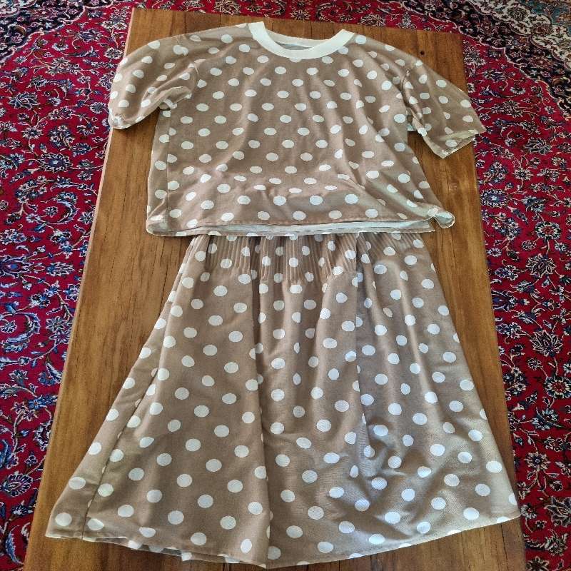 2 Piece Polkadot set - Skirt and Top - Size M