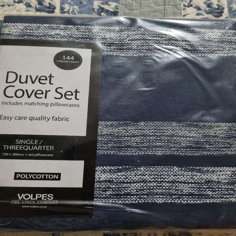 Volpes Duvet Cover Set - Great Quality - Brand new and sealed