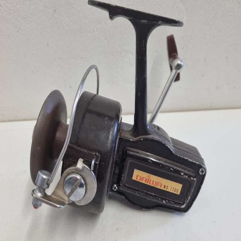 Vintage Daiwa No 7700 Coffee Grinder Fishing Reel