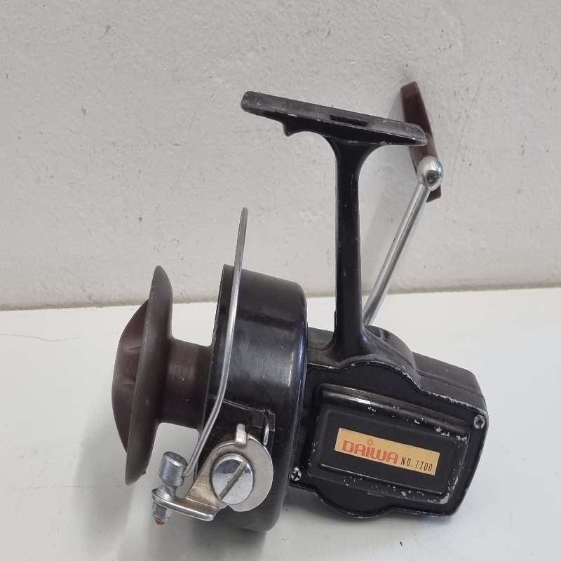 Vintage Daiwa No 7700 Coffee Grinder Fishing Reel