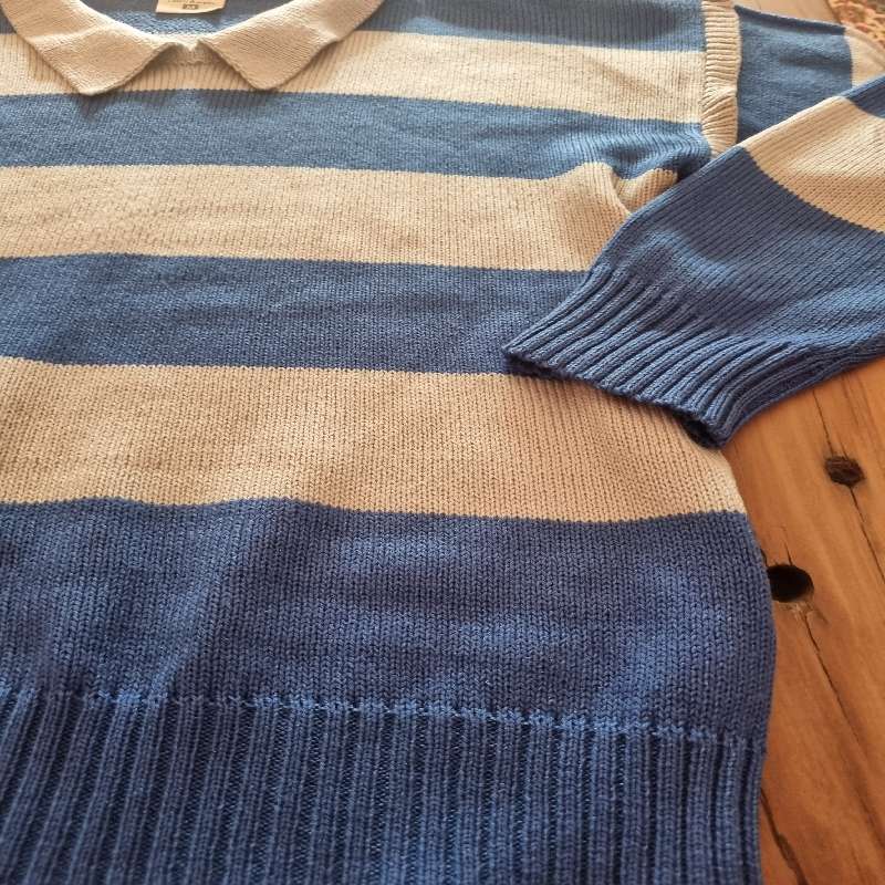 Vintage Retro Knitwear - Size M - Blue and Grey Stripes