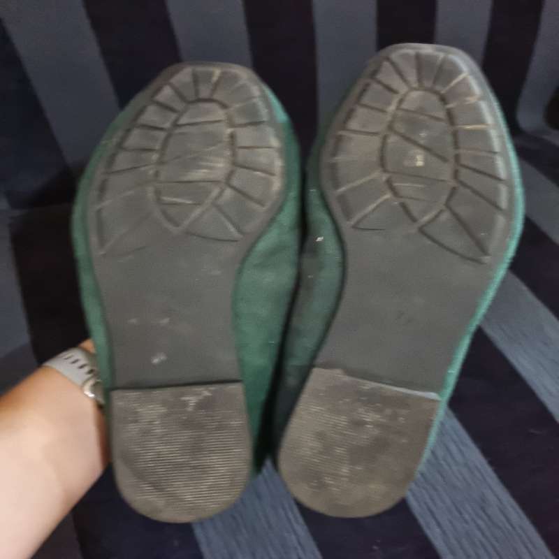 Woolworths Green Flats - Size 7 - Perfect Condition