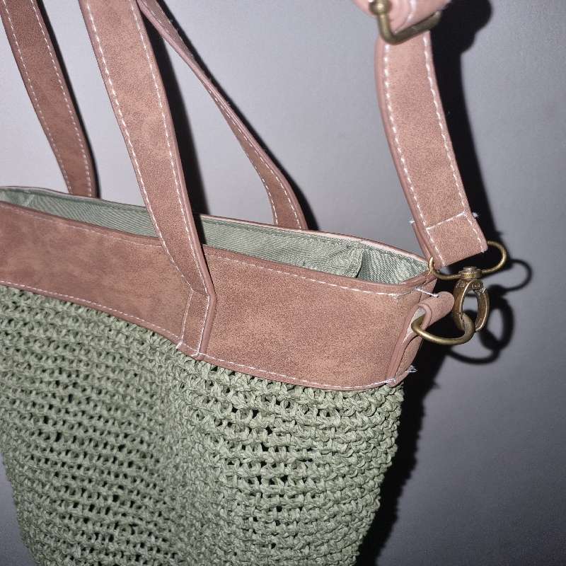 Beautiful handbag - Never used