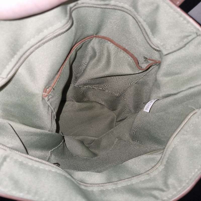 Beautiful handbag - Never used