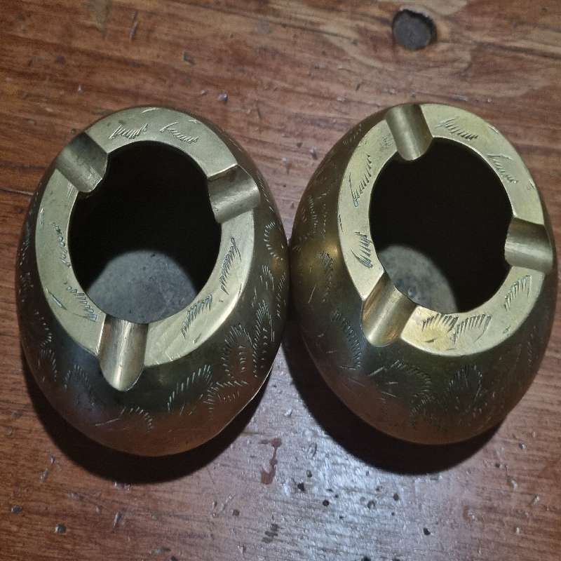 2 x Beautiful Brass ashtrays
