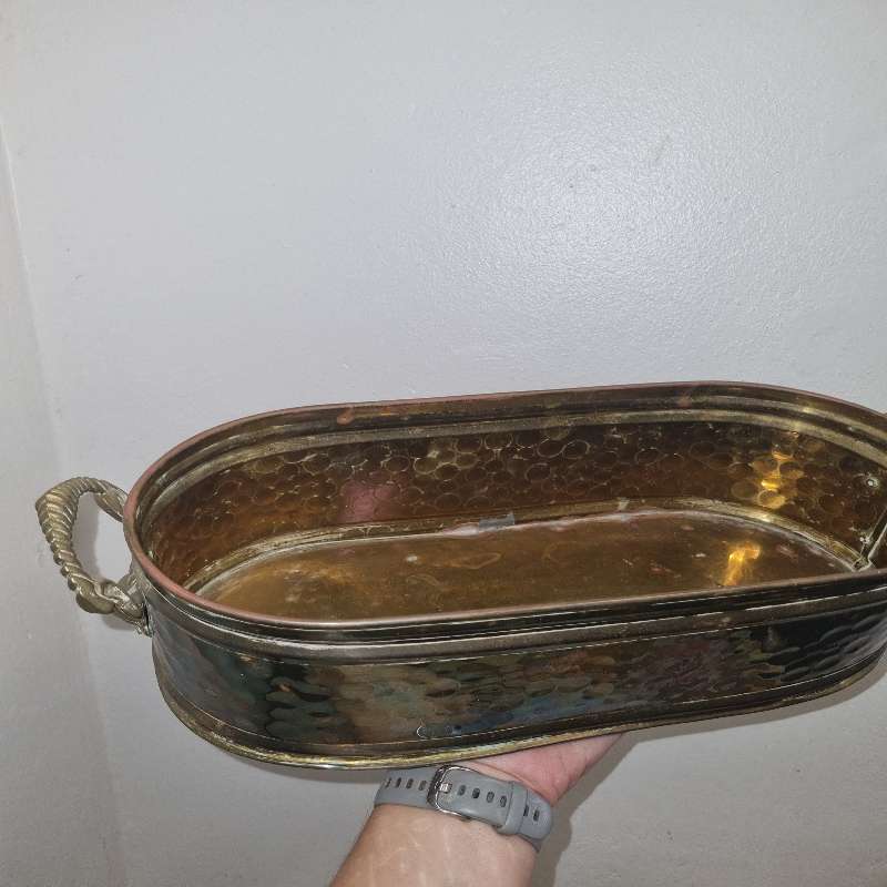 Large brass container - perfect for flowers or plants