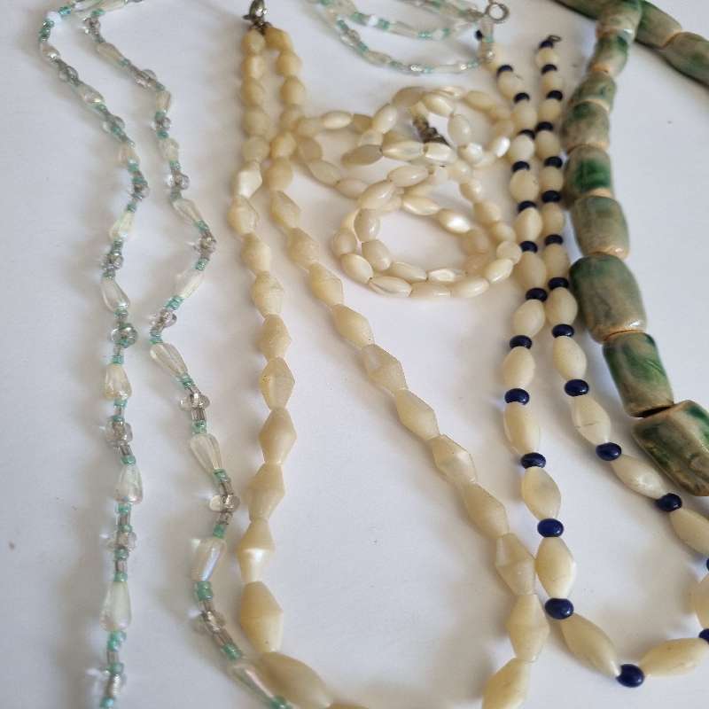 5 x Vintage Beaded Necklaces