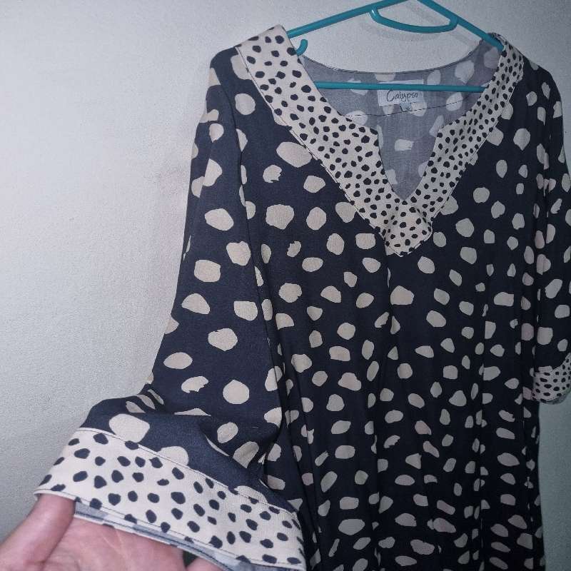 Beautiful Calypso Dress - Size 36