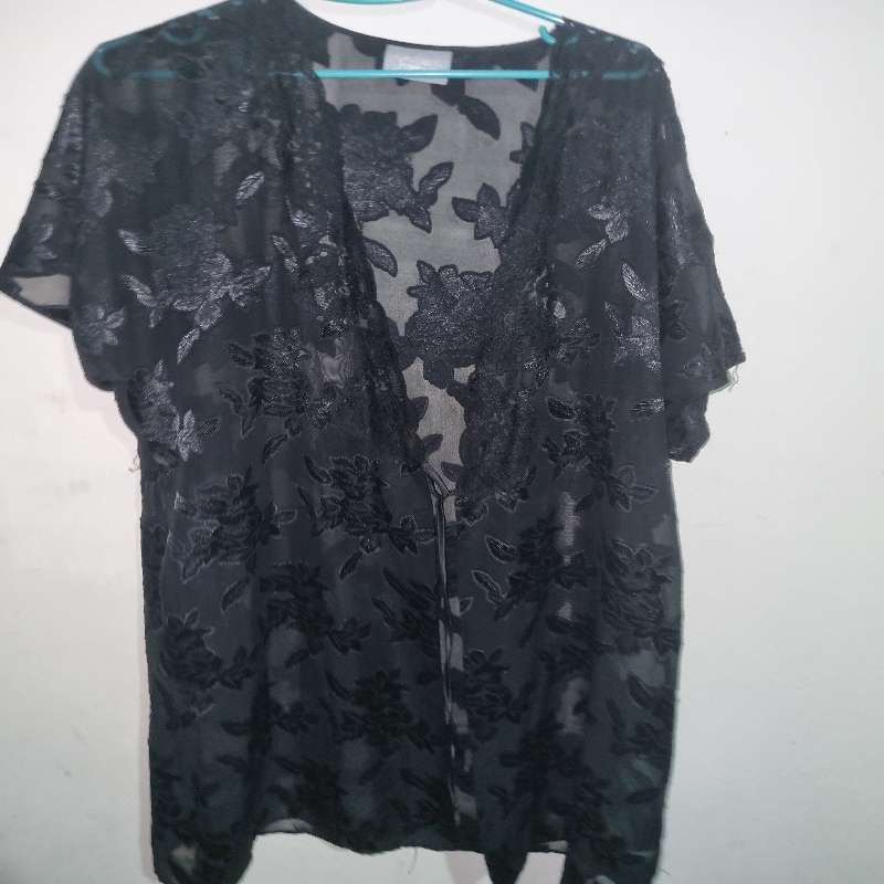 Black gown with lace detail - no belt - Size M - Sleepwear