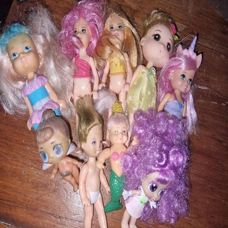 9 x Dolls, including some vintage - See photos