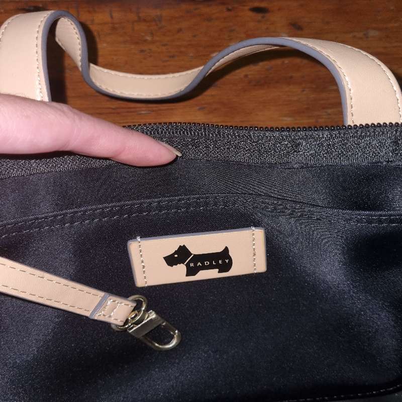 Radley London tote bag - Leather Straps - Brand new with authentication cards