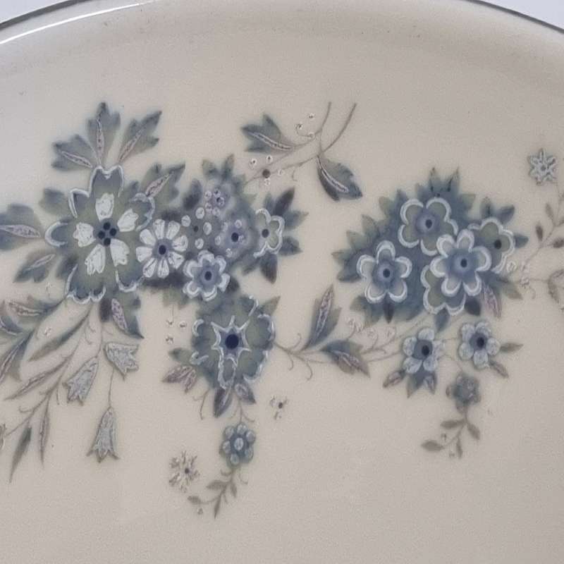 Royal Doulton Pudding Dish - The Romance Collection Michelle - English Fine Bone China