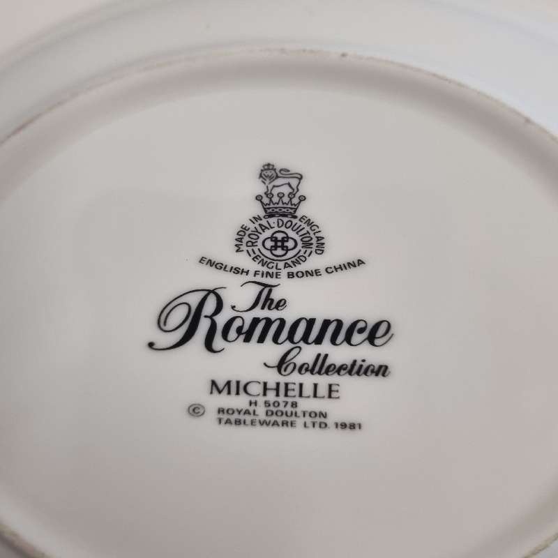 Royal Doulton Soup Dish - The Romance Collection Michelle - English Fine Bone China