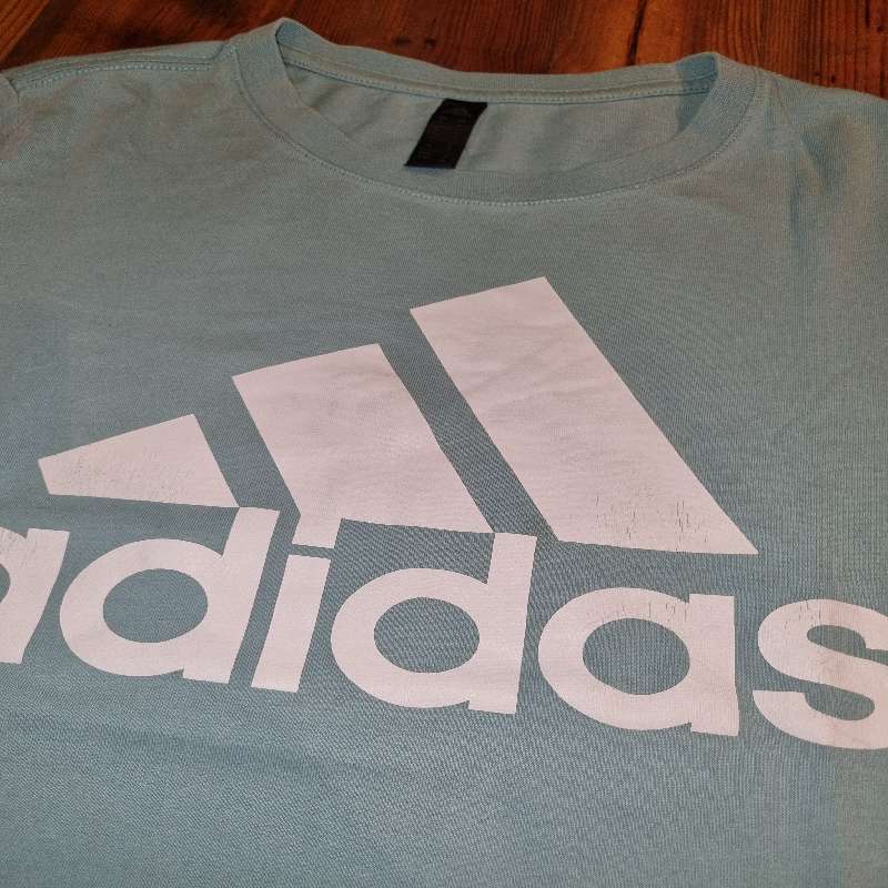 Adidas T-Shirt Size S - Minor marks under arms