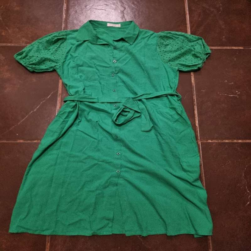 Beautiful Green Summer Dress with pockets - Size L