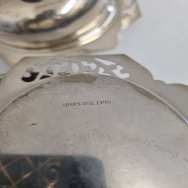 2 x EPNS Silver Plated Trays with lids