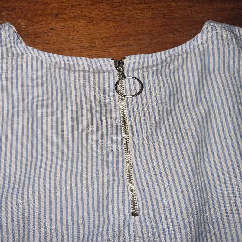 Stradivarius striped top with retro sleeve detail - Size M
