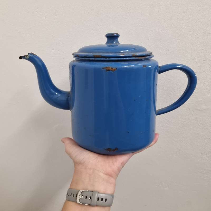 Beautiful Blue Enamel Kettle - Lots of character