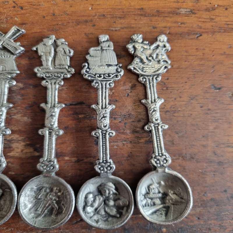 5 x Vintage mini spoons - Length - 8.5cm