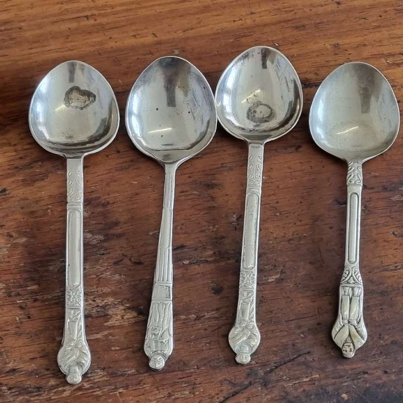 4 x Vintage EPNS Apostle Spoons