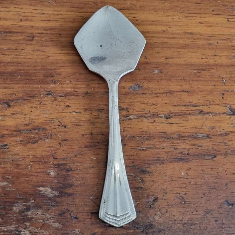 Vintage EPNS spoon - England