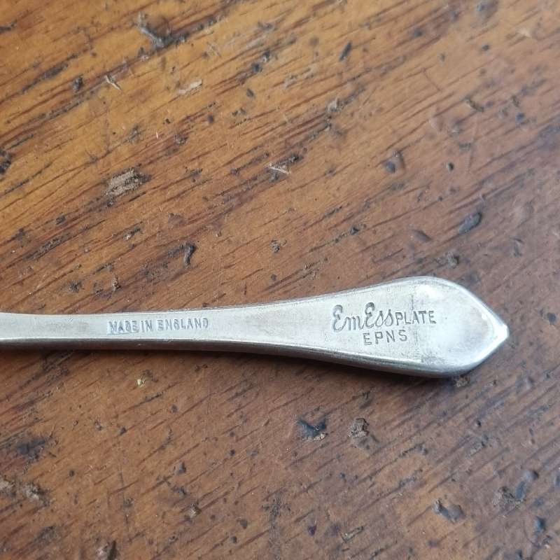 Vintage EPNS spoon - England
