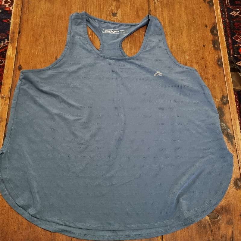 Maxed Elite Fitness Top - Size L
