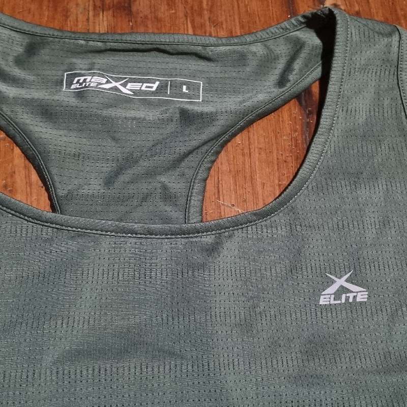 Maxed Elite Fitness Top - Size L