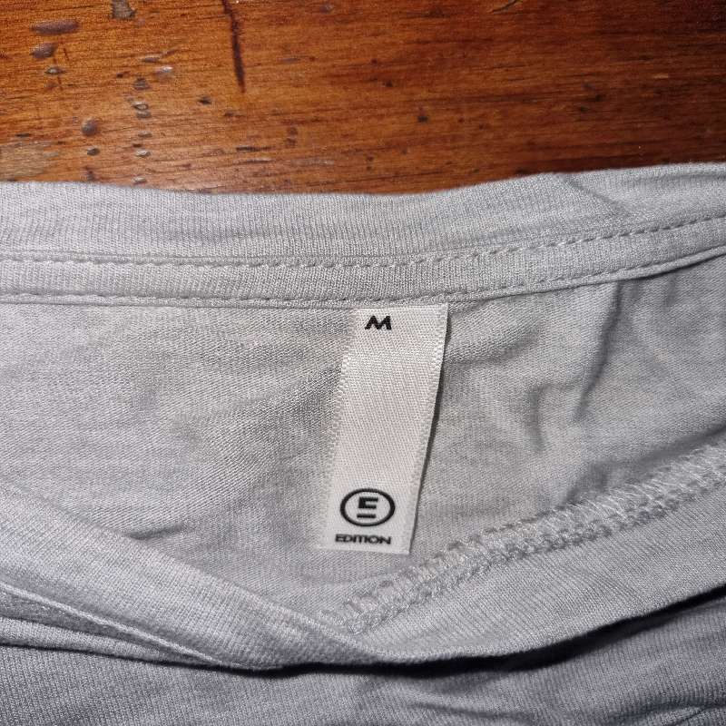 Woolworths Edition Cropped Oversized Fitness Top - Size M - Feel the Burn