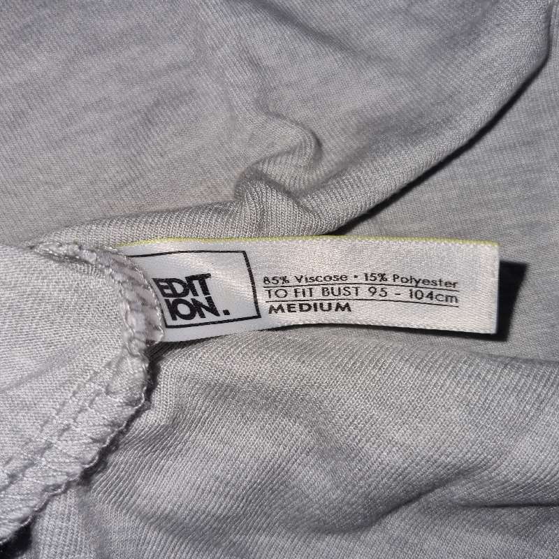Woolworths Edition Cropped Oversized Fitness Top - Size M - Feel the Burn