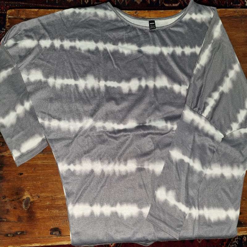 Shein Batwing Top - Size L