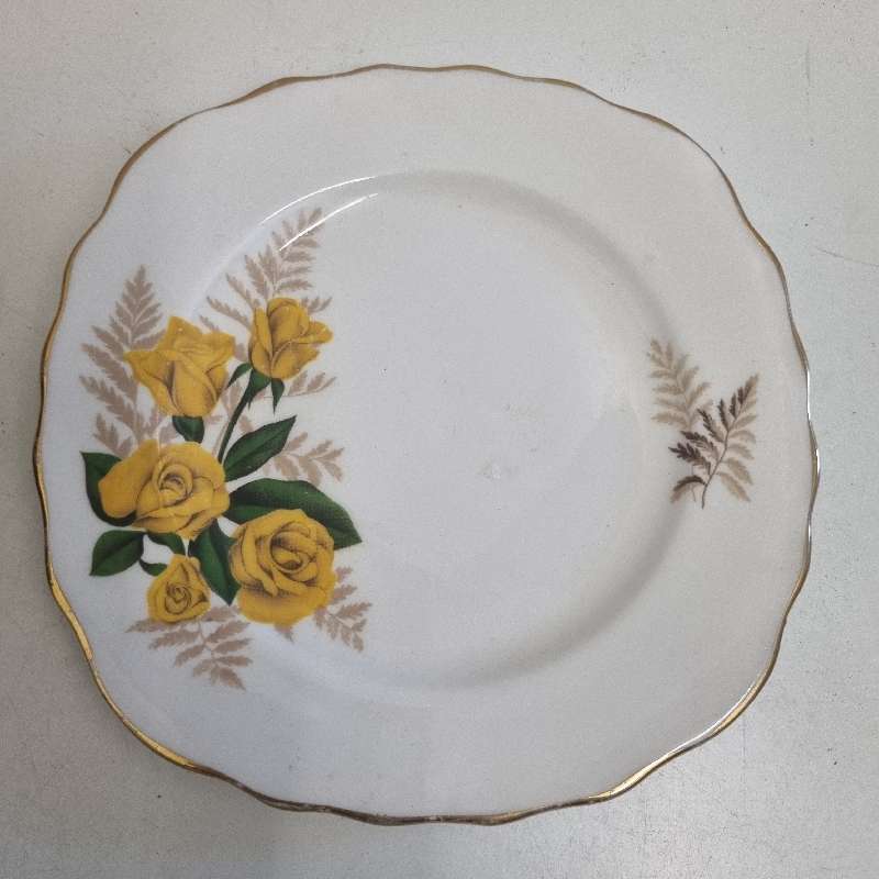 Crown Royal Bone China Small Plate - Diameter - 16cm - Made in England