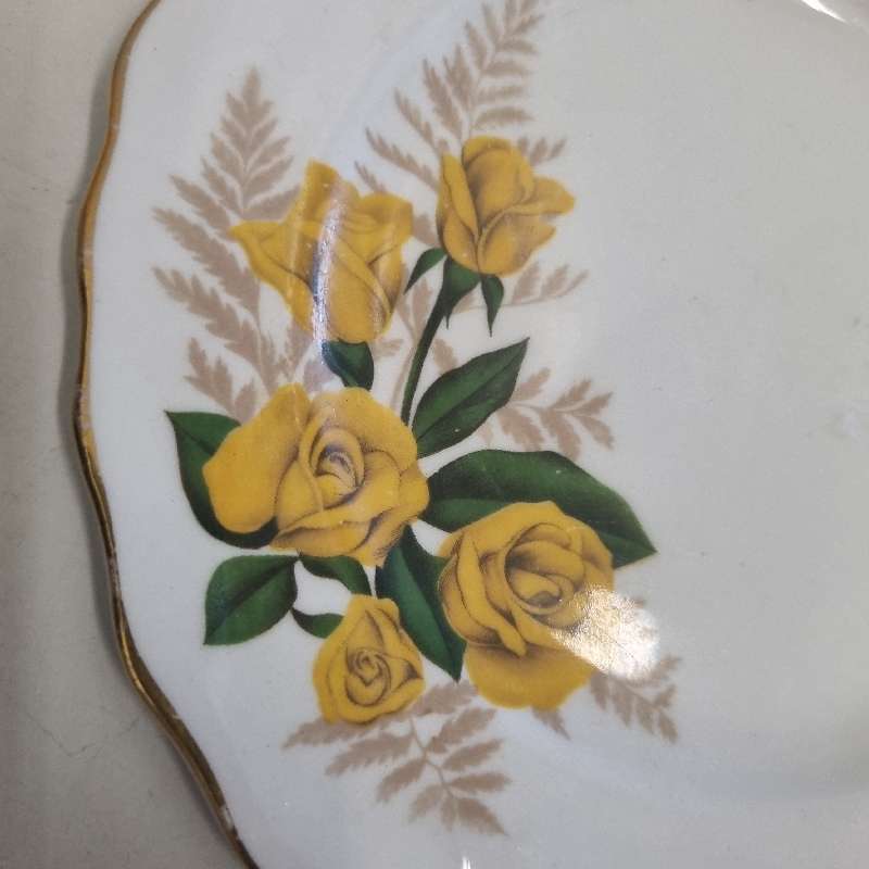 Crown Royal Bone China Small Plate - Diameter - 16cm - Made in England