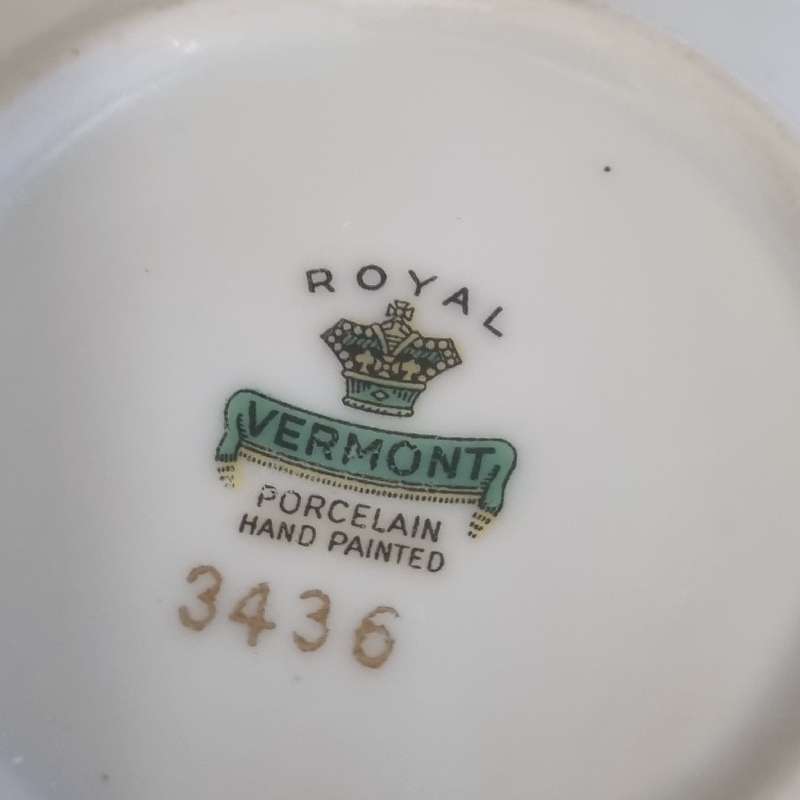 Royal Vermont Hand Painted Porcelain Small Plate - Diameter - 11cm