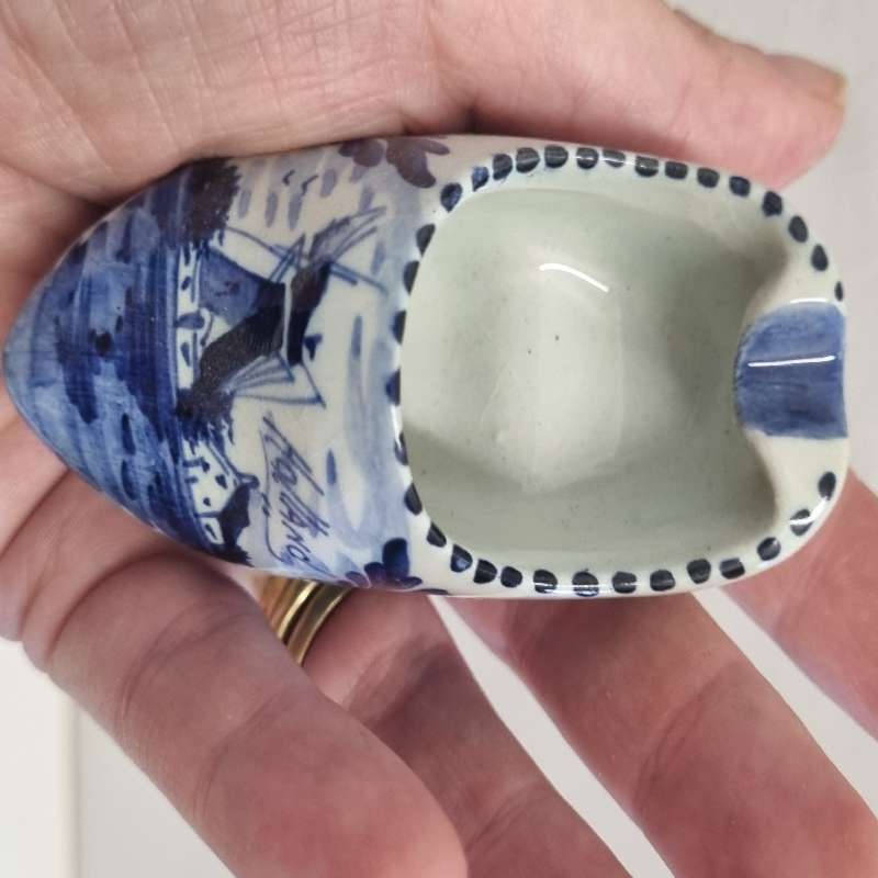 Small Delft Ashtray - Holland - Great Detail
