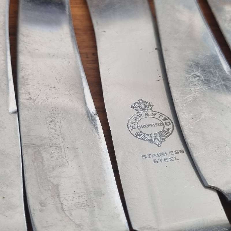 14 x Vintage Bone Handle Knives
